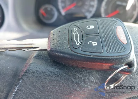 2007 Jeep Liberty Sport z USA, uszkodzony, nr VIN 1J4GL48K37W620538